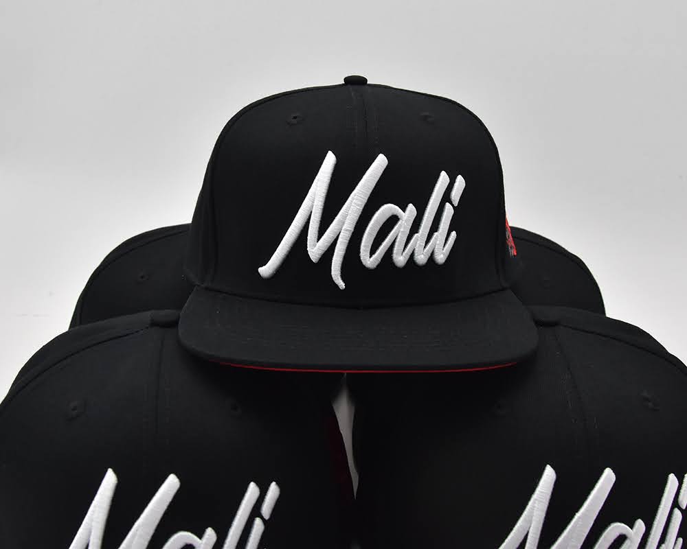 Mali Bleu 13 & Co. “NYC” Snap