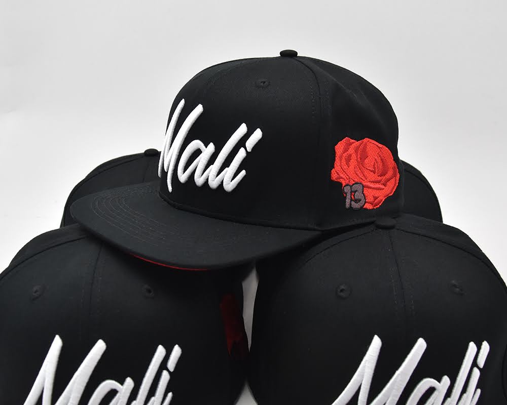 Mali Bleu 13 & Co. “NYC” Snap