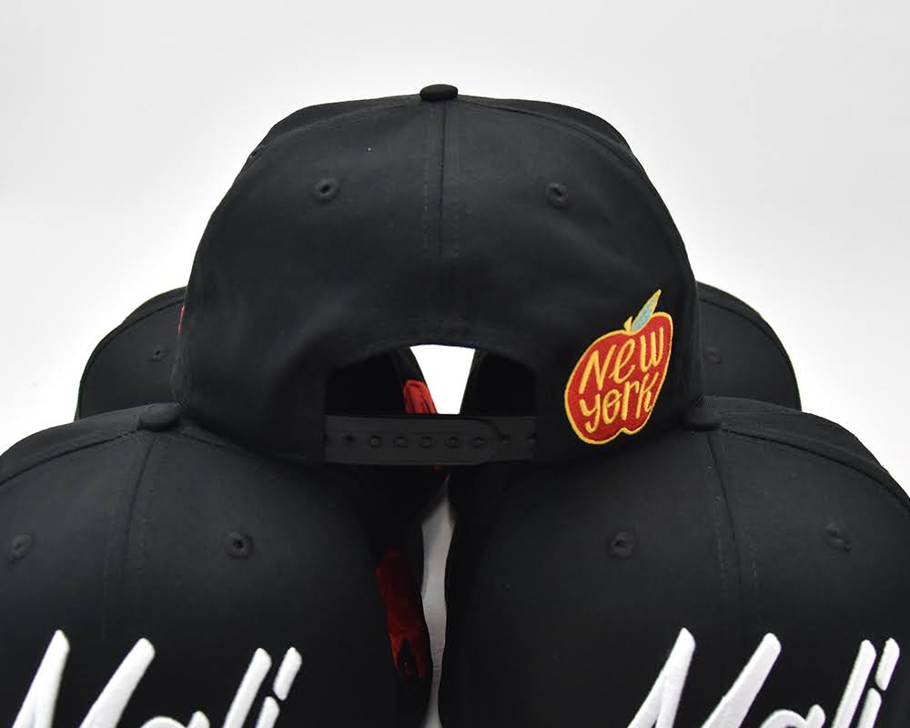 Mali Bleu 13 & Co. “NYC” Snap